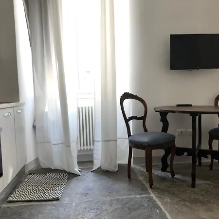 Apartment Monolocale Piazza Dell'unita' - Wi Fi-