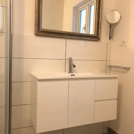 Monolocale Piazza Dell'unita' - Wi Fi- Apartment *